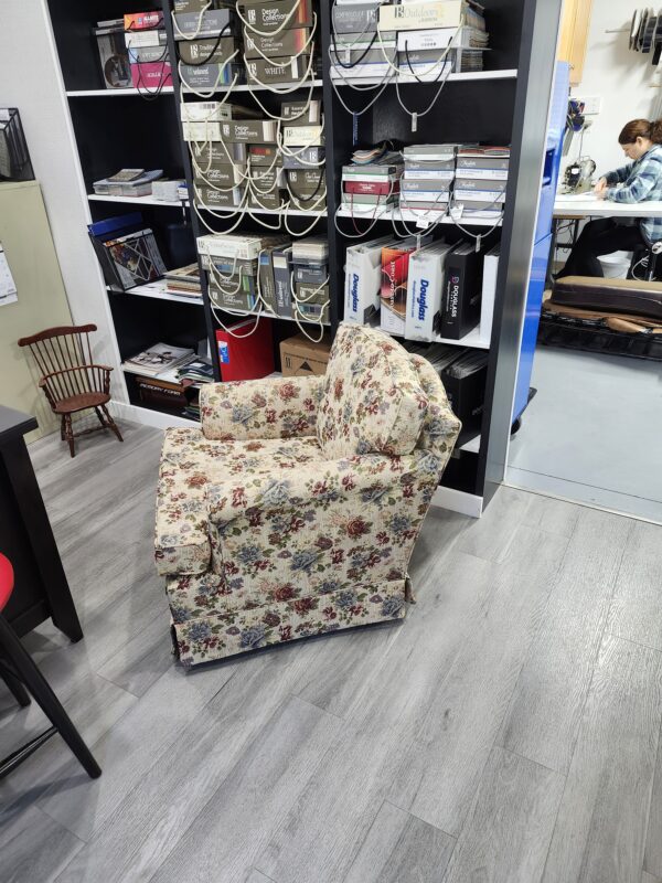 Ethan Allen chair upholstery Pennsylvania